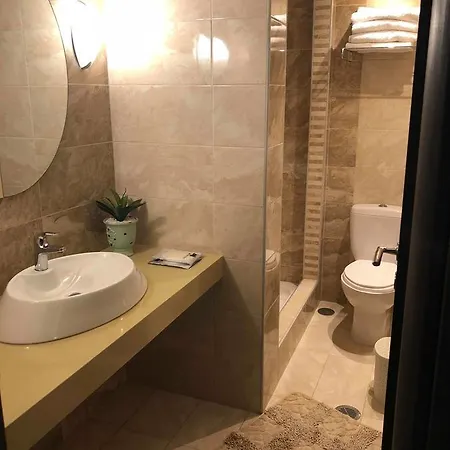 Apartman Liristis